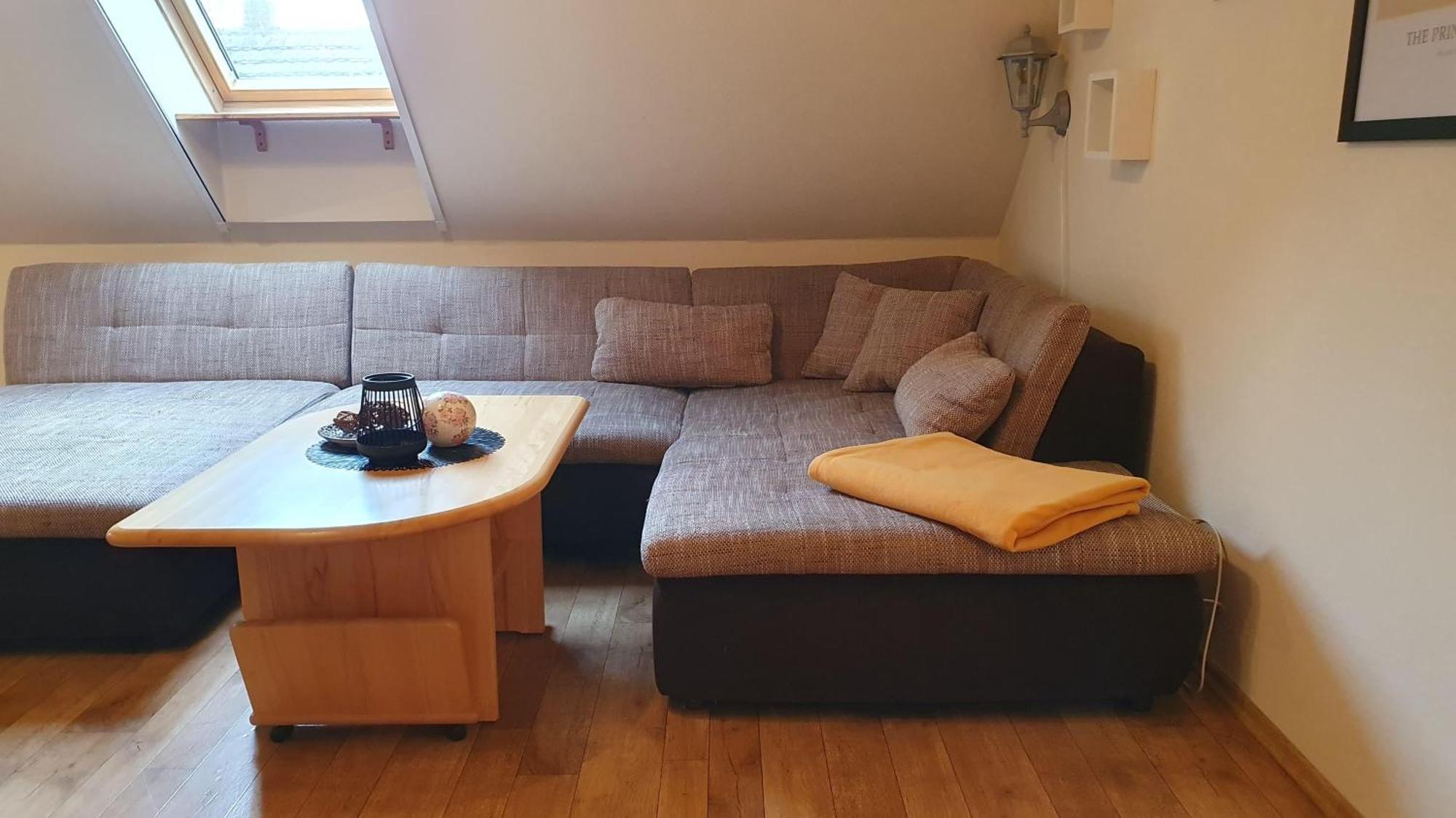 Ferienwohnung Im Gutshof Direkt Gegenueber Dem Schloss, Rhododendronpark Mit Terrasse Und Wlan Kromlau Luaran gambar