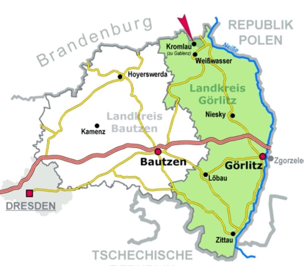 Ferienwohnung Im Gutshof Direkt Gegenueber Dem Schloss, Rhododendronpark Mit Terrasse Und Wlan Kromlau Luaran gambar